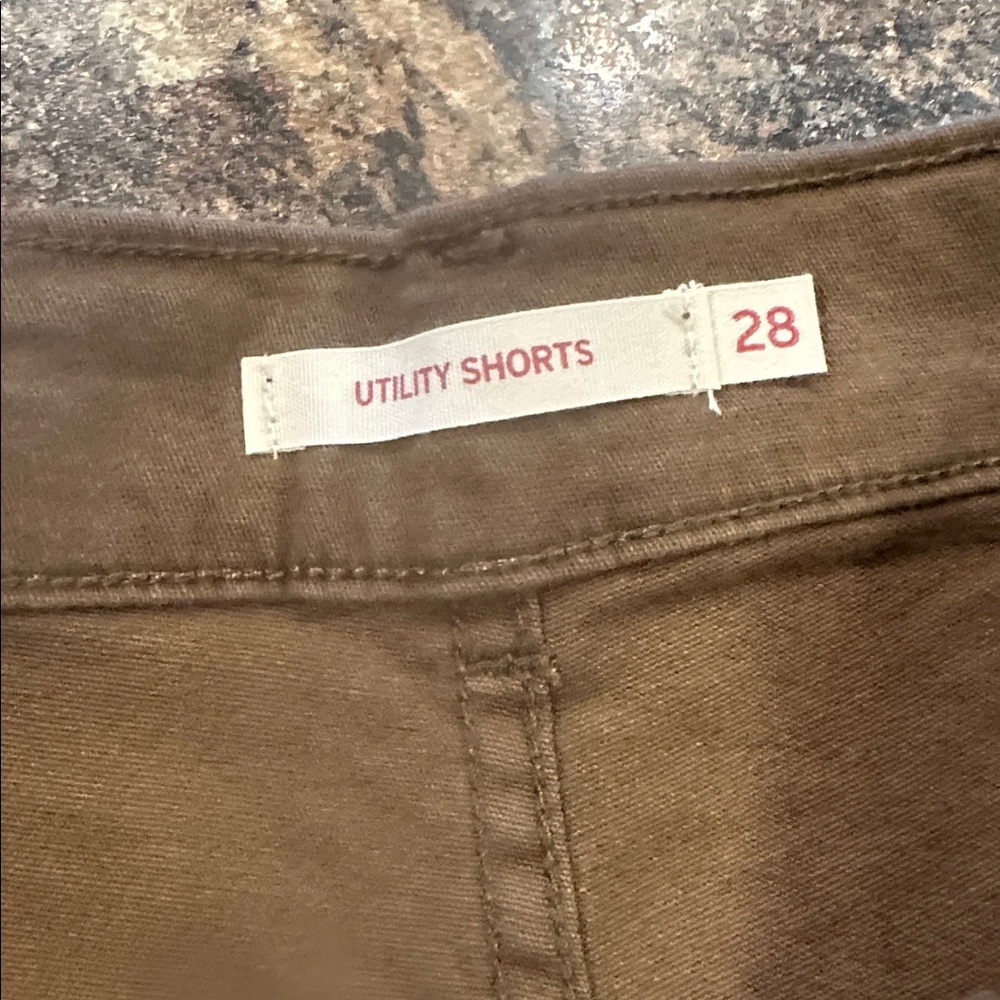 Levi's Dark Brown Women's Cargo Shorts - Picture 6 of 7